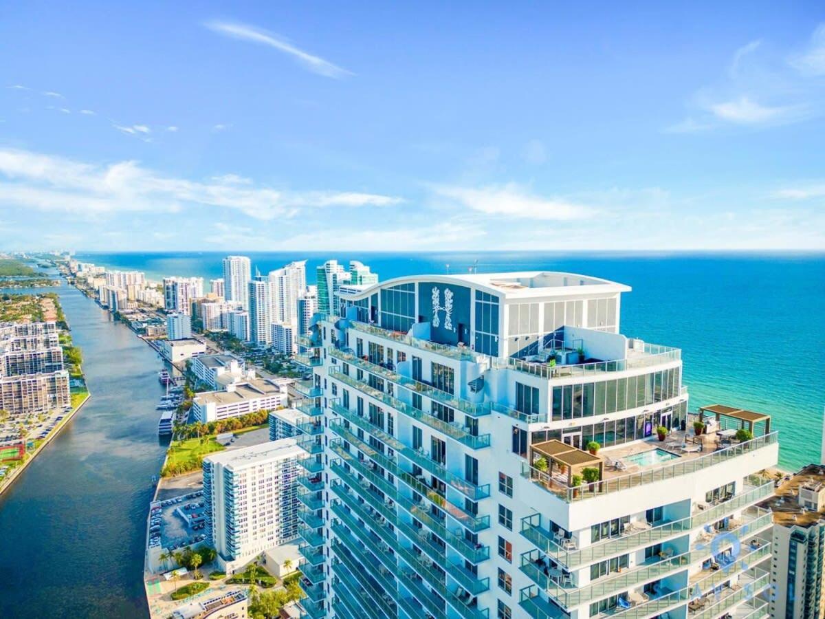 Miami Escape Views & Amenities Apartment Hollywood Bagian luar foto