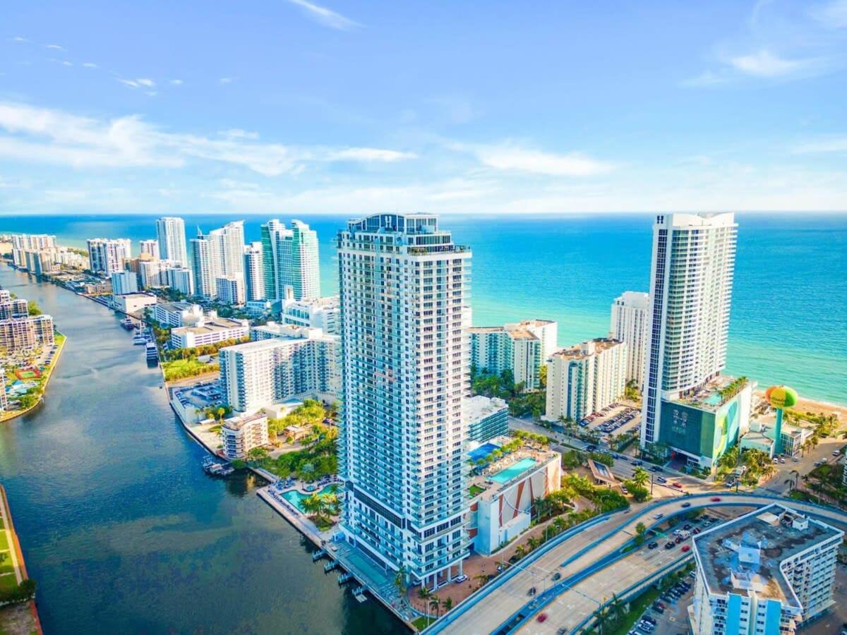 Miami Escape Views & Amenities Apartment Hollywood Bagian luar foto