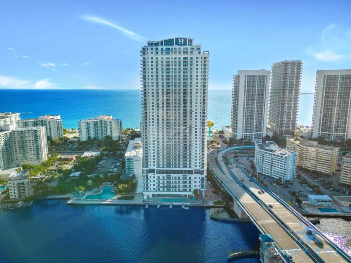 Miami Escape Views & Amenities Apartment Hollywood Bagian luar foto