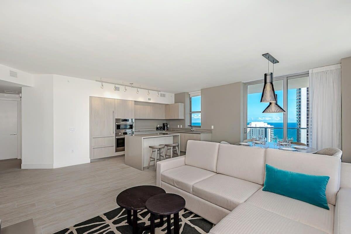 Miami Escape Views & Amenities Apartment Hollywood Bagian luar foto